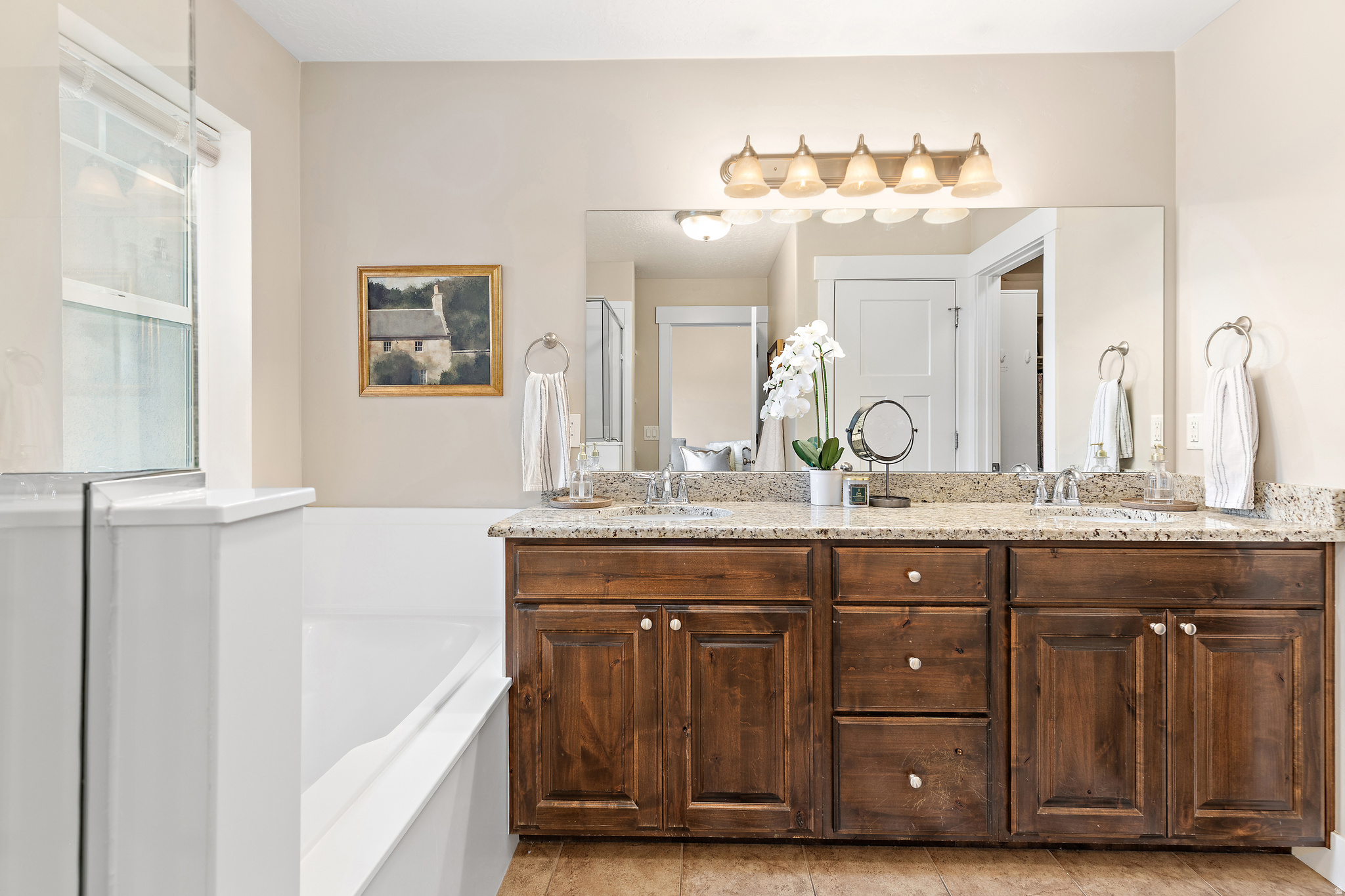 BONNEVILLE VISTA TOW - Residential