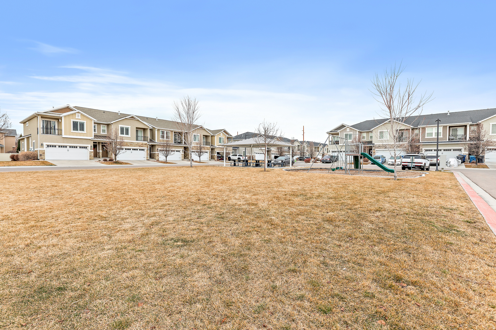 BONNEVILLE VISTA TOW - Residential