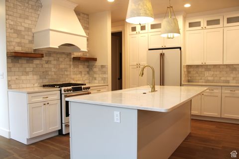 Tiny photo for 645 S RED DEVIL DR, Springville, UT 84663 (MLS # 2111642)