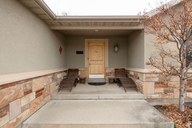 1689 E Kierstin Pl, Salt Lake City, Utah image 3