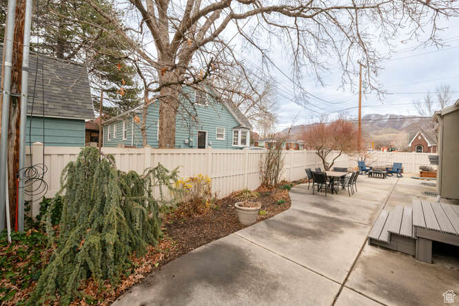 1689 E Kierstin Pl, Salt Lake City, Utah image 24