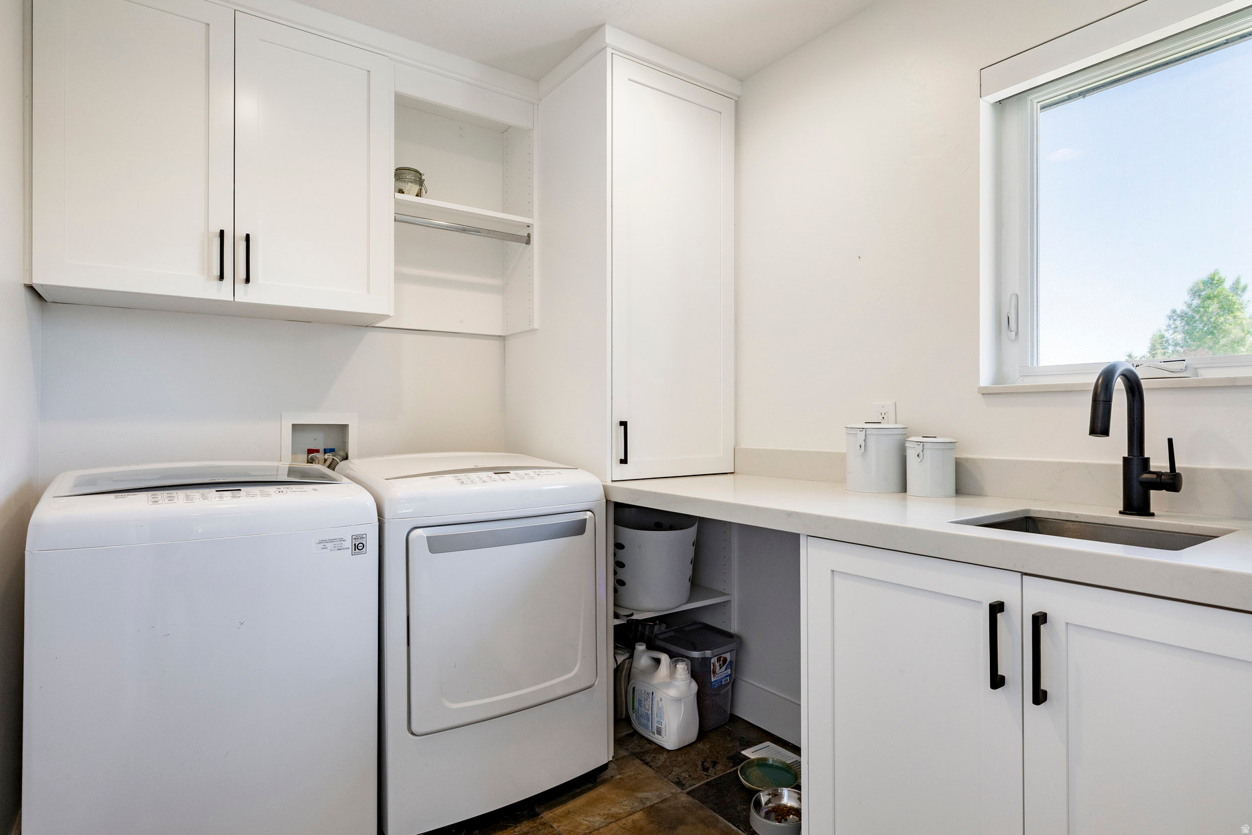 SILVER CREEK ESTATES - Residential