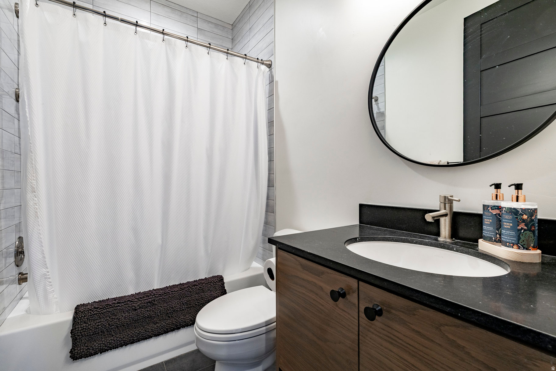 SILVER CREEK ESTATES - Residential