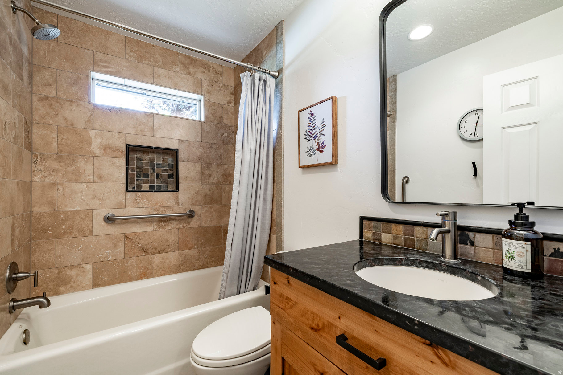 SILVER CREEK ESTATES - Residential