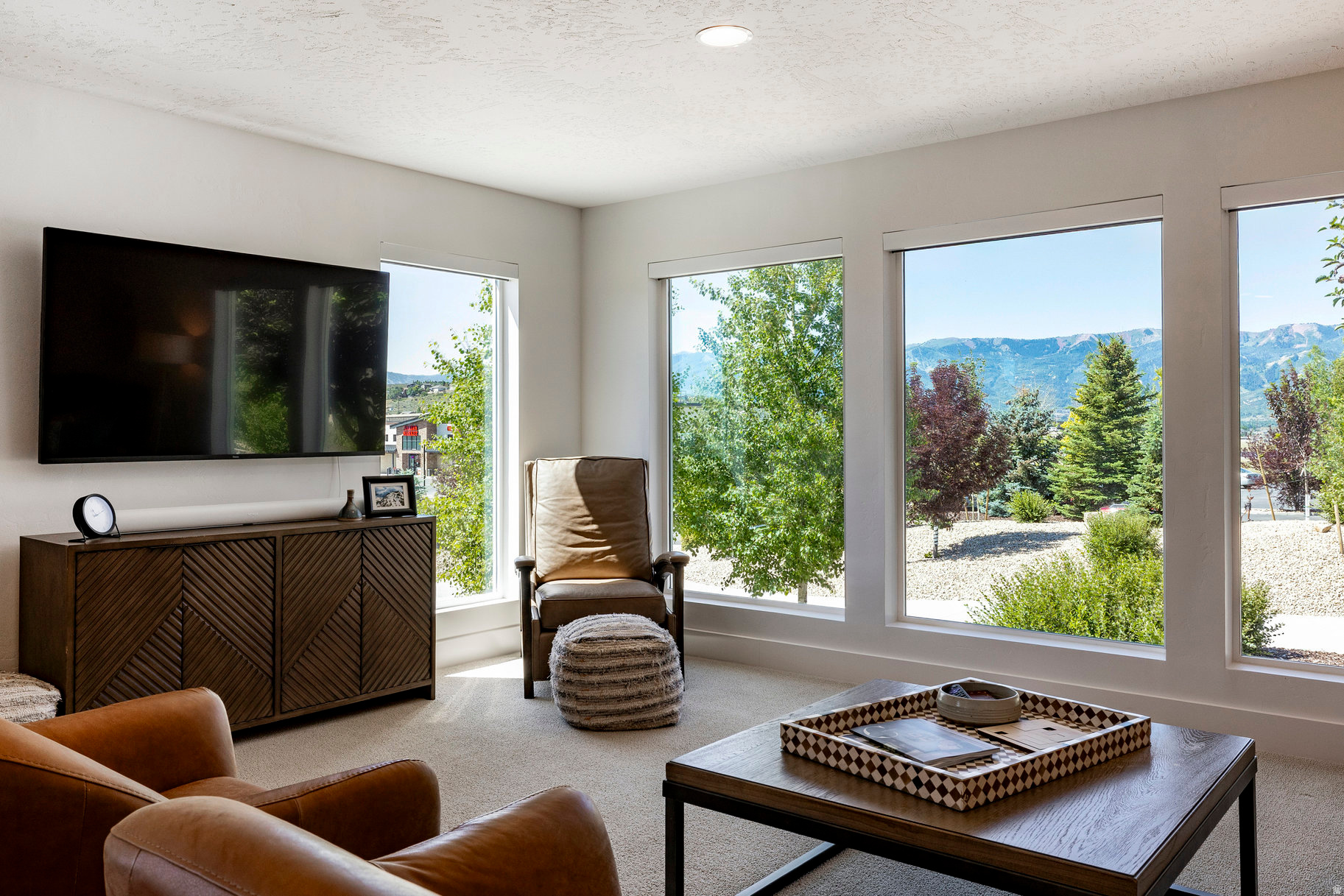 SILVER CREEK ESTATES - Residential