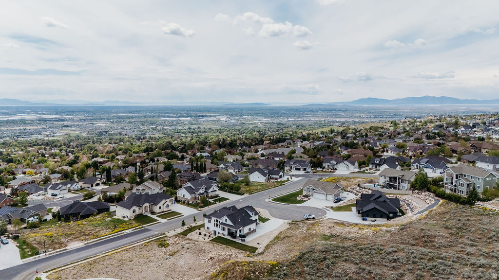NORTH OAKS COVE - Residential