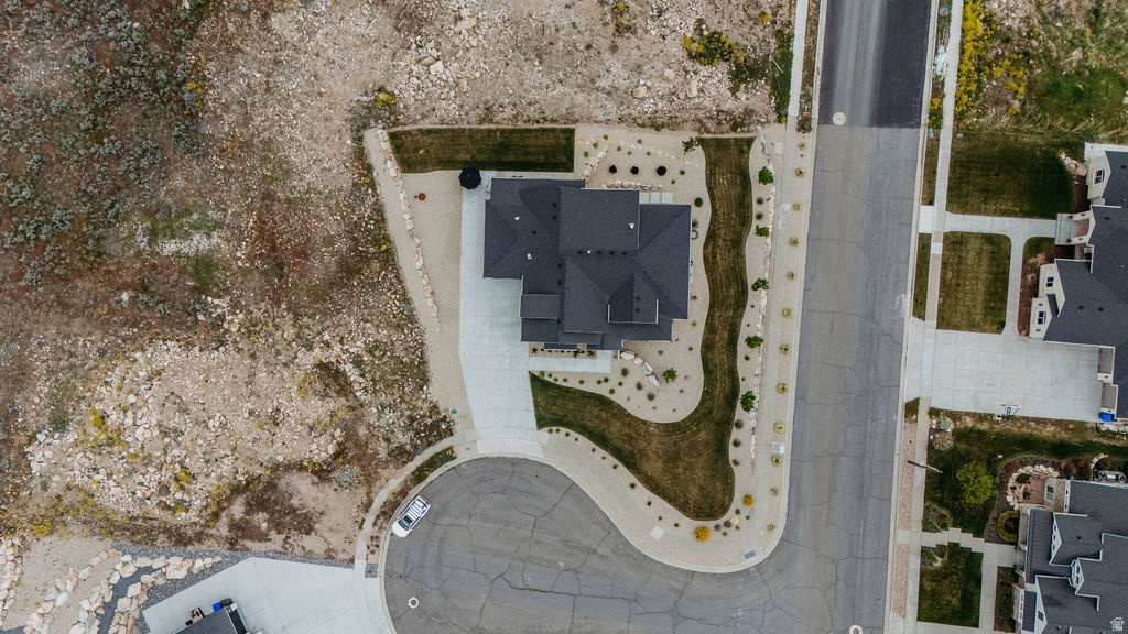NORTH OAKS COVE - Residential