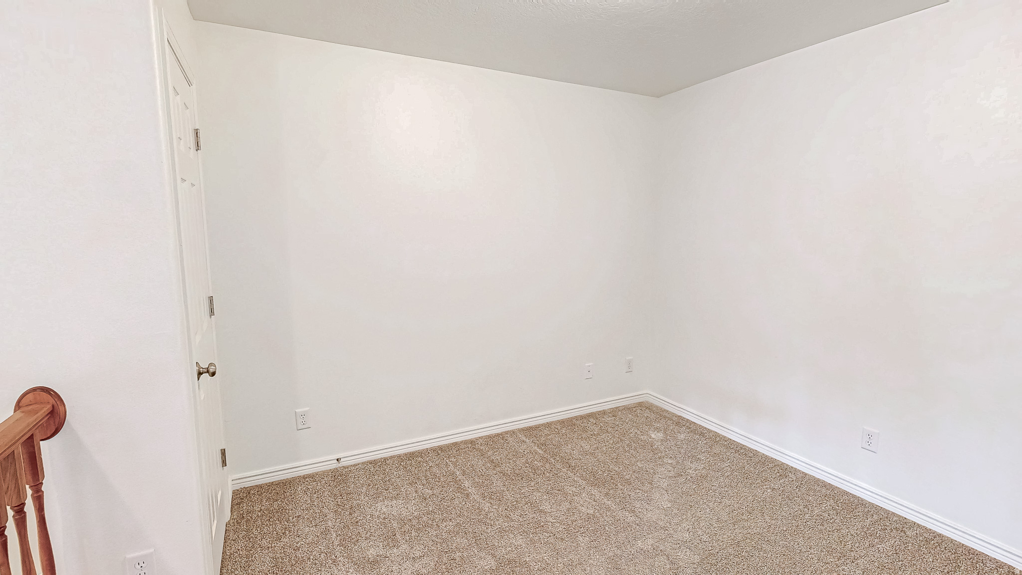 WHISPERING WILLOW - Residential