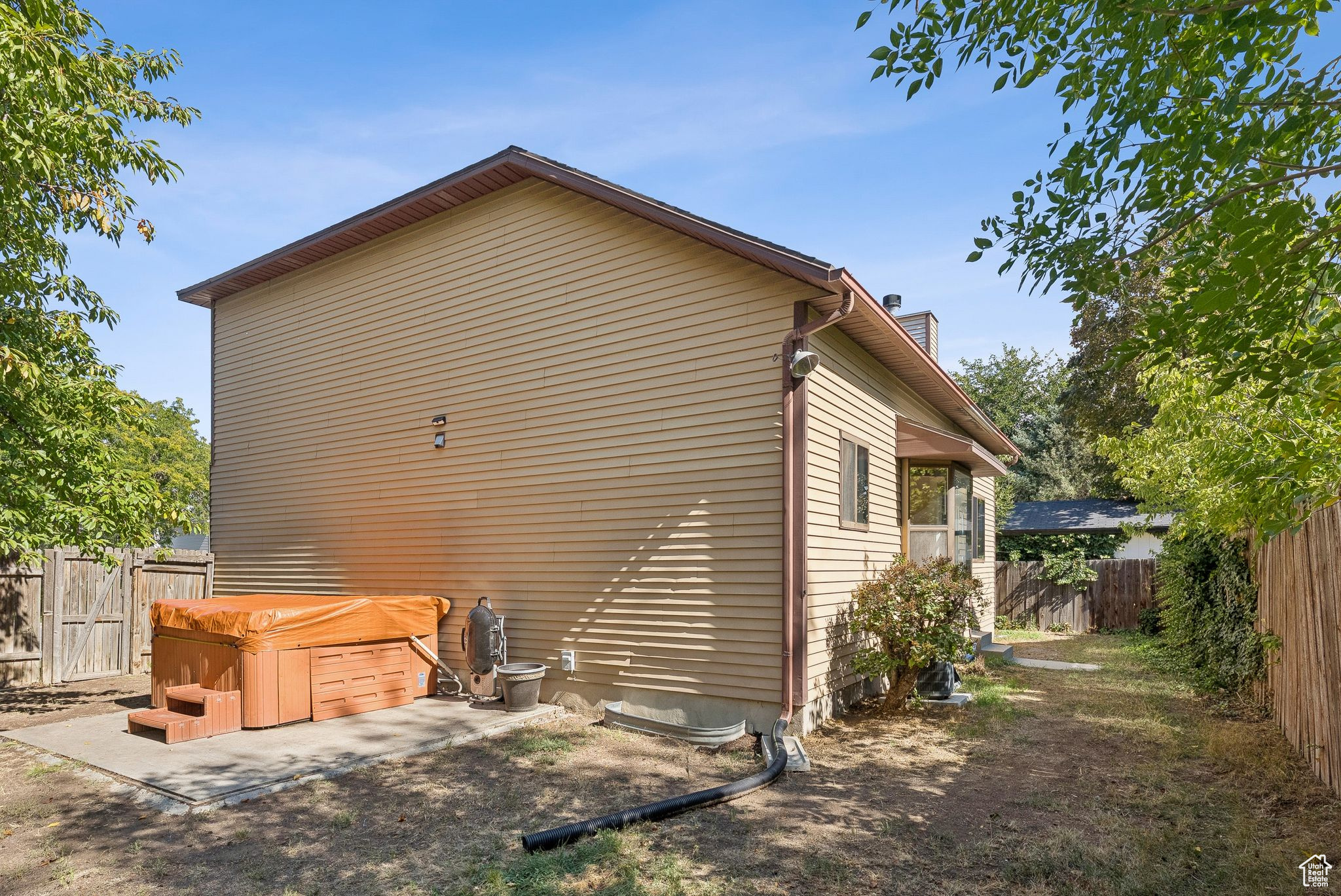 MILLS HEIGHTS - Residential