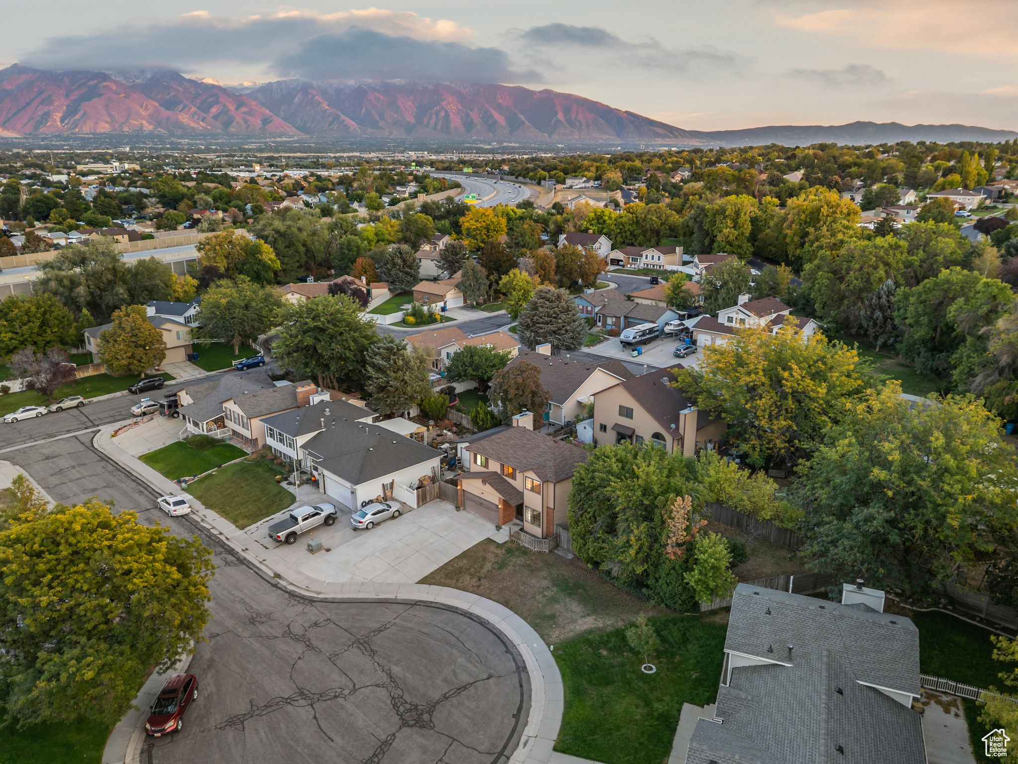 MILLS HEIGHTS - Residential