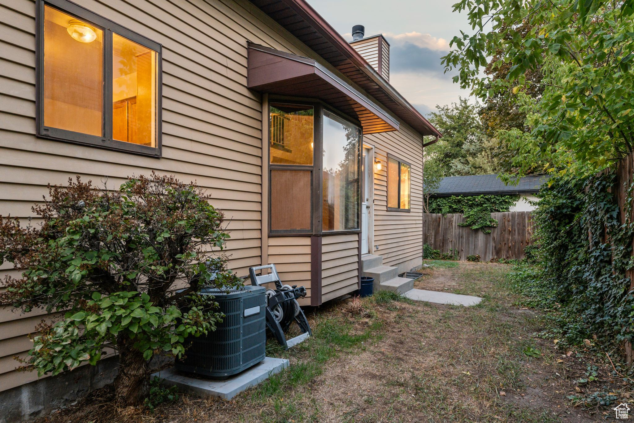MILLS HEIGHTS - Residential