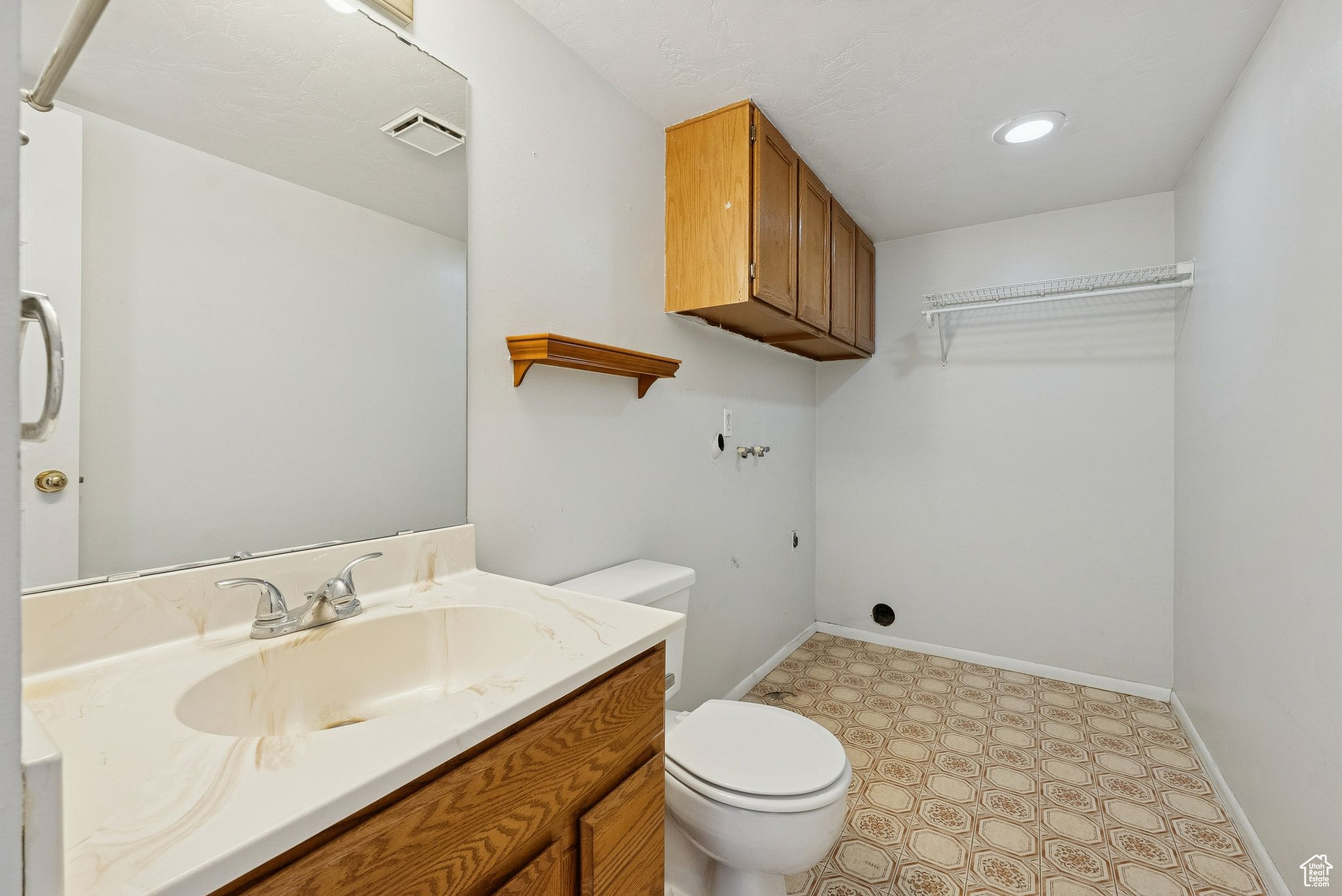 MILLS HEIGHTS - Residential