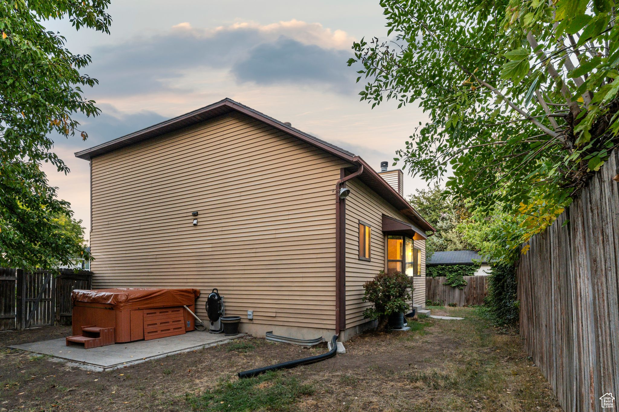 MILLS HEIGHTS - Residential