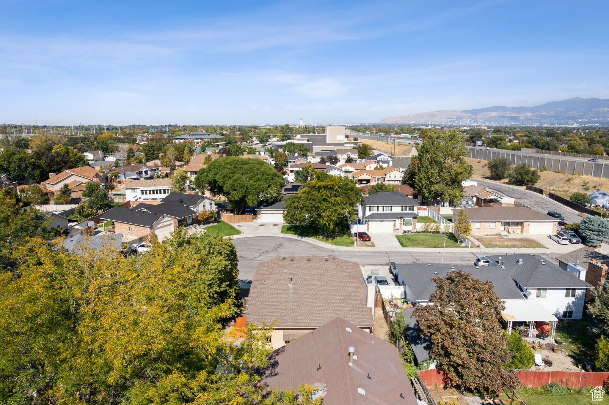 MILLS HEIGHTS - Residential