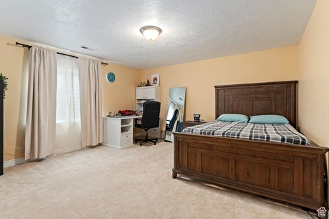 Tiny photo for 4084 W SHINNECOCK, Cedar Hills, UT 84062 (MLS # 2109358)