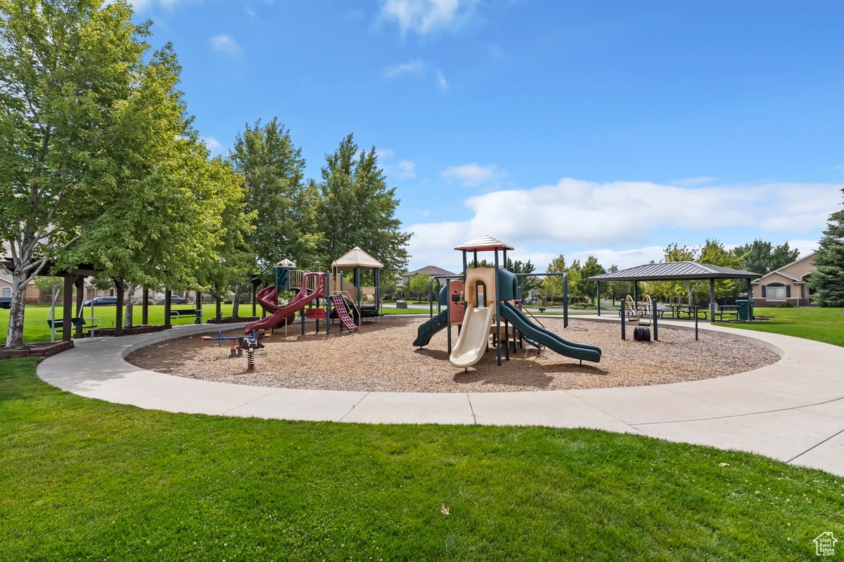 THE CEDARS AT CEDAR HILLS PRD - Residential