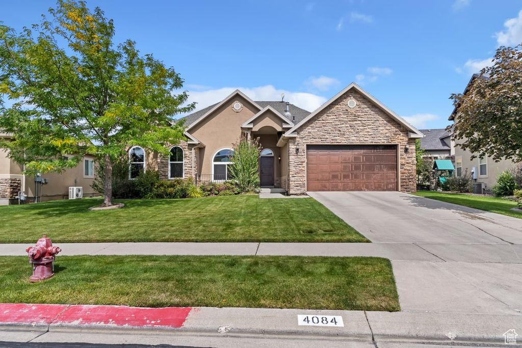Photo for 4084 W SHINNECOCK, Cedar Hills, UT 84062 (MLS # 2109358)