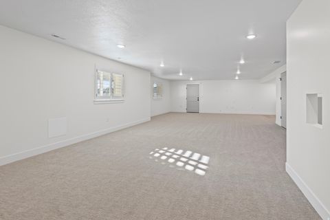 Tiny photo for 1023 W 3350 N, Pleasant View, UT 84414 (MLS # 2117332)