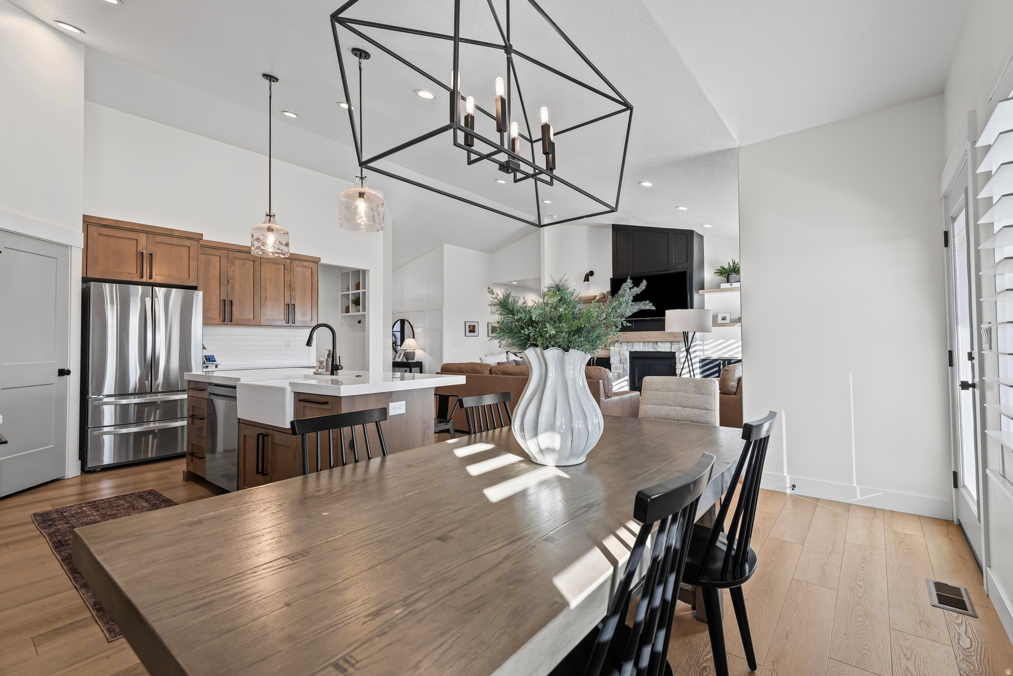 PLEASANT VIEW LANDING - Residential