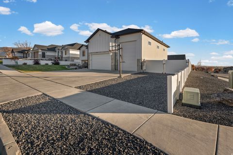 Tiny photo for 1023 W 3350 N, Pleasant View, UT 84414 (MLS # 2117332)
