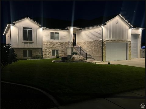 Tiny photo for 1023 W 3350 N, Pleasant View, UT 84414 (MLS # 2117332)