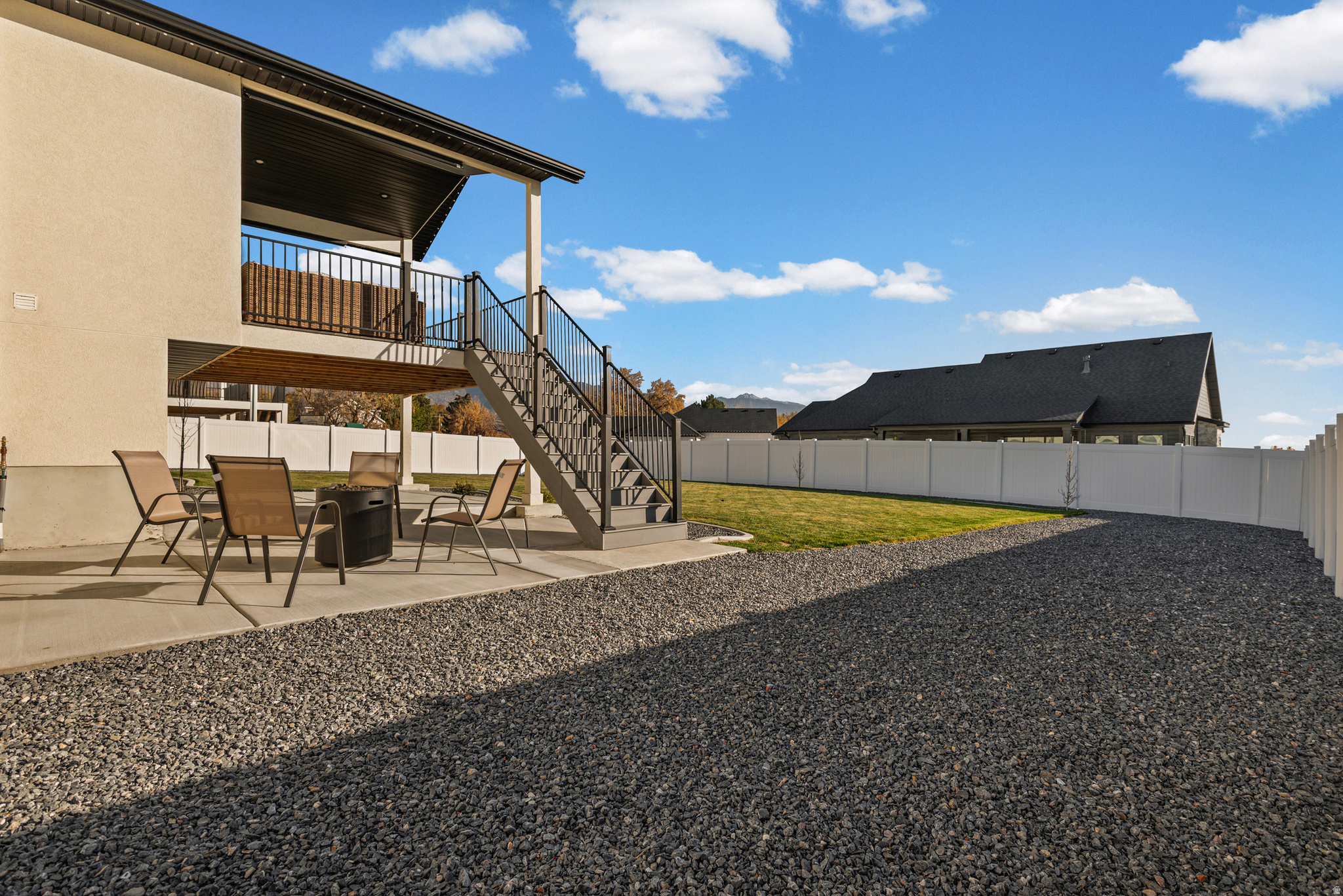 PLEASANT VIEW LANDING - Residential