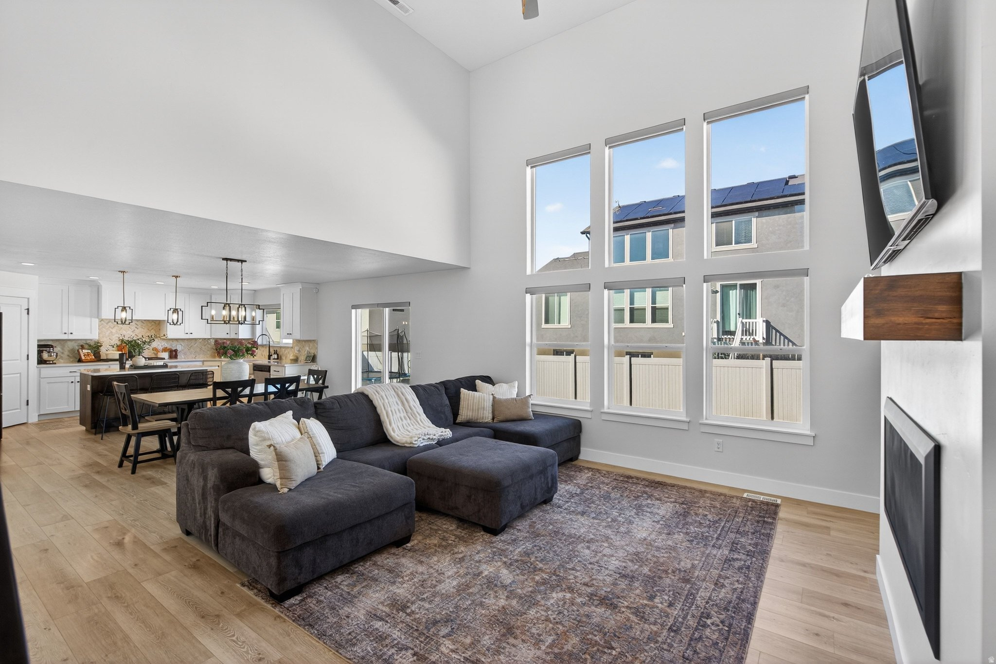 ARCADIA SPRINGS - Residential