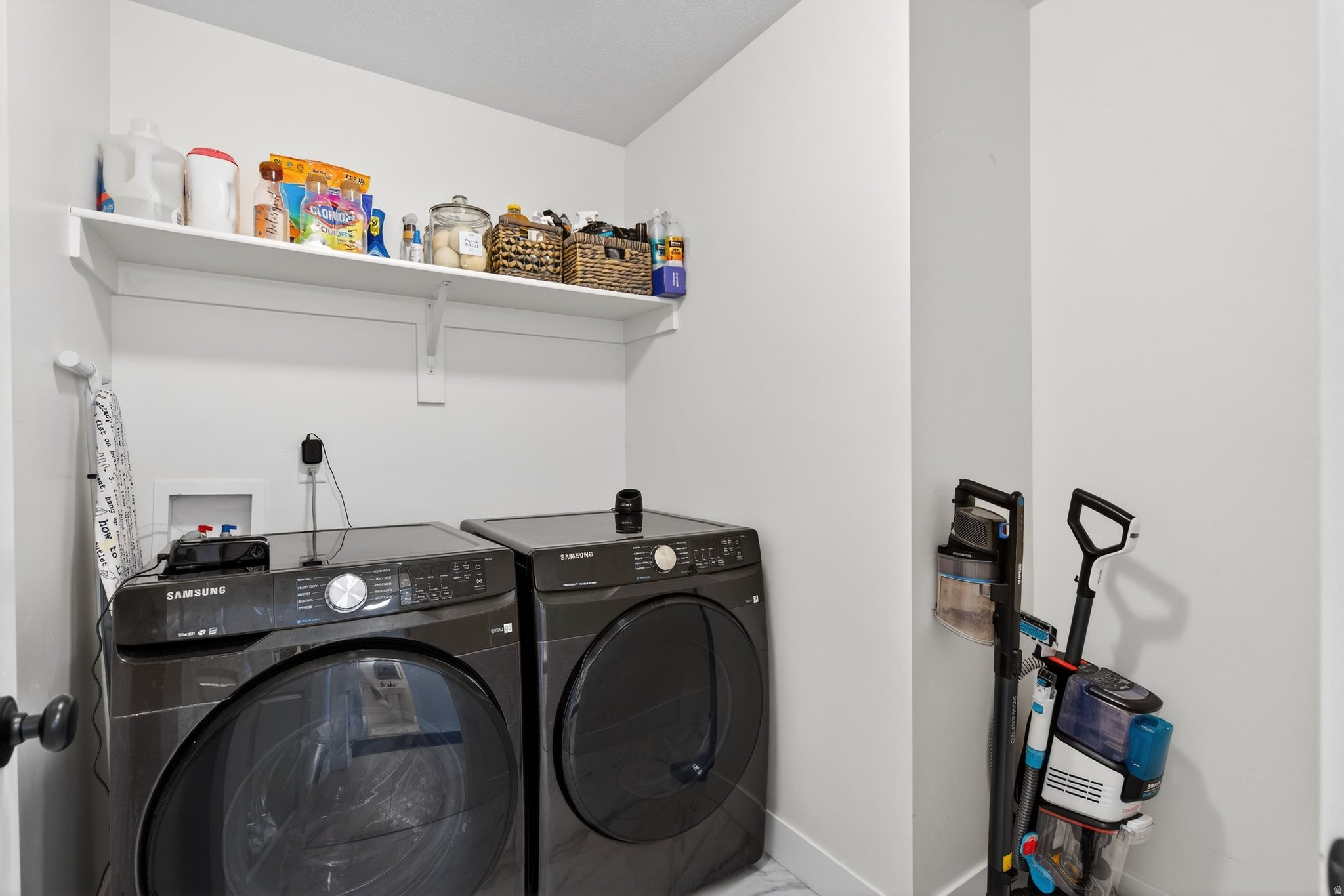 ARCADIA SPRINGS - Residential