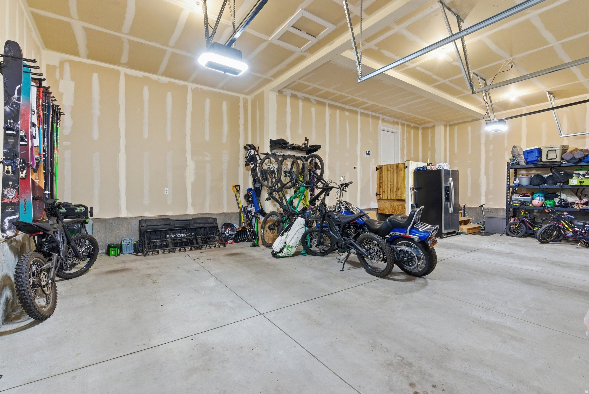 ARCADIA SPRINGS - Residential