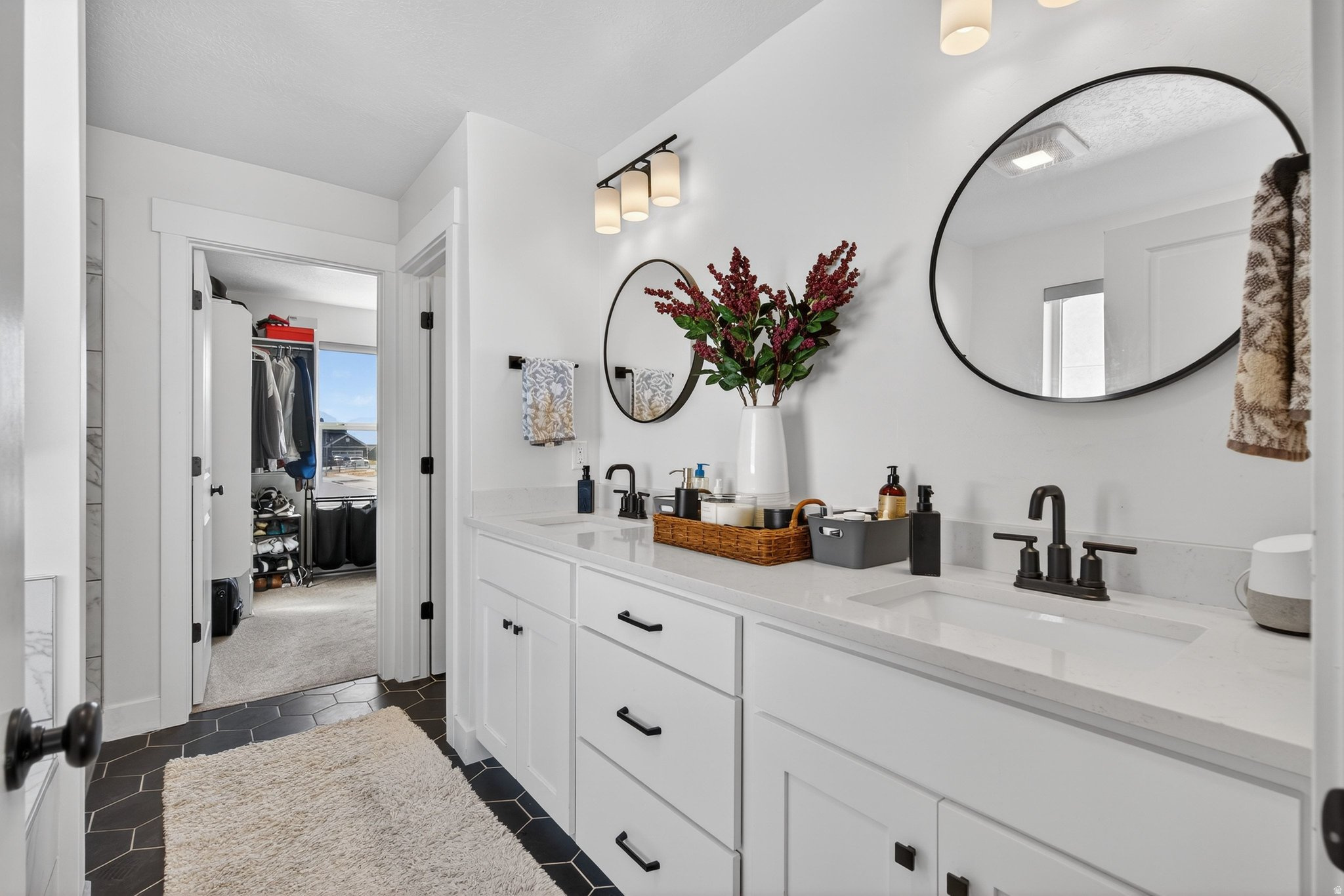 ARCADIA SPRINGS - Residential