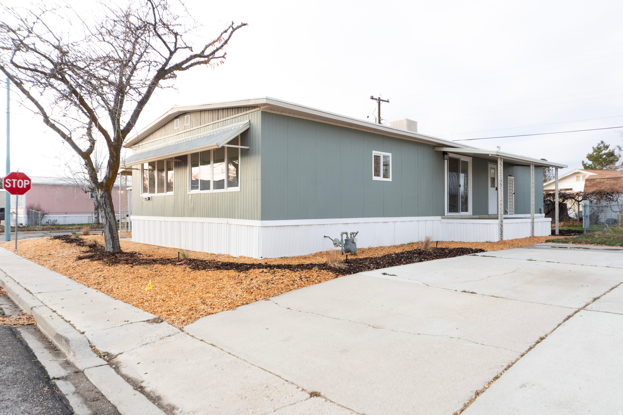 NORTH CREST - Residential