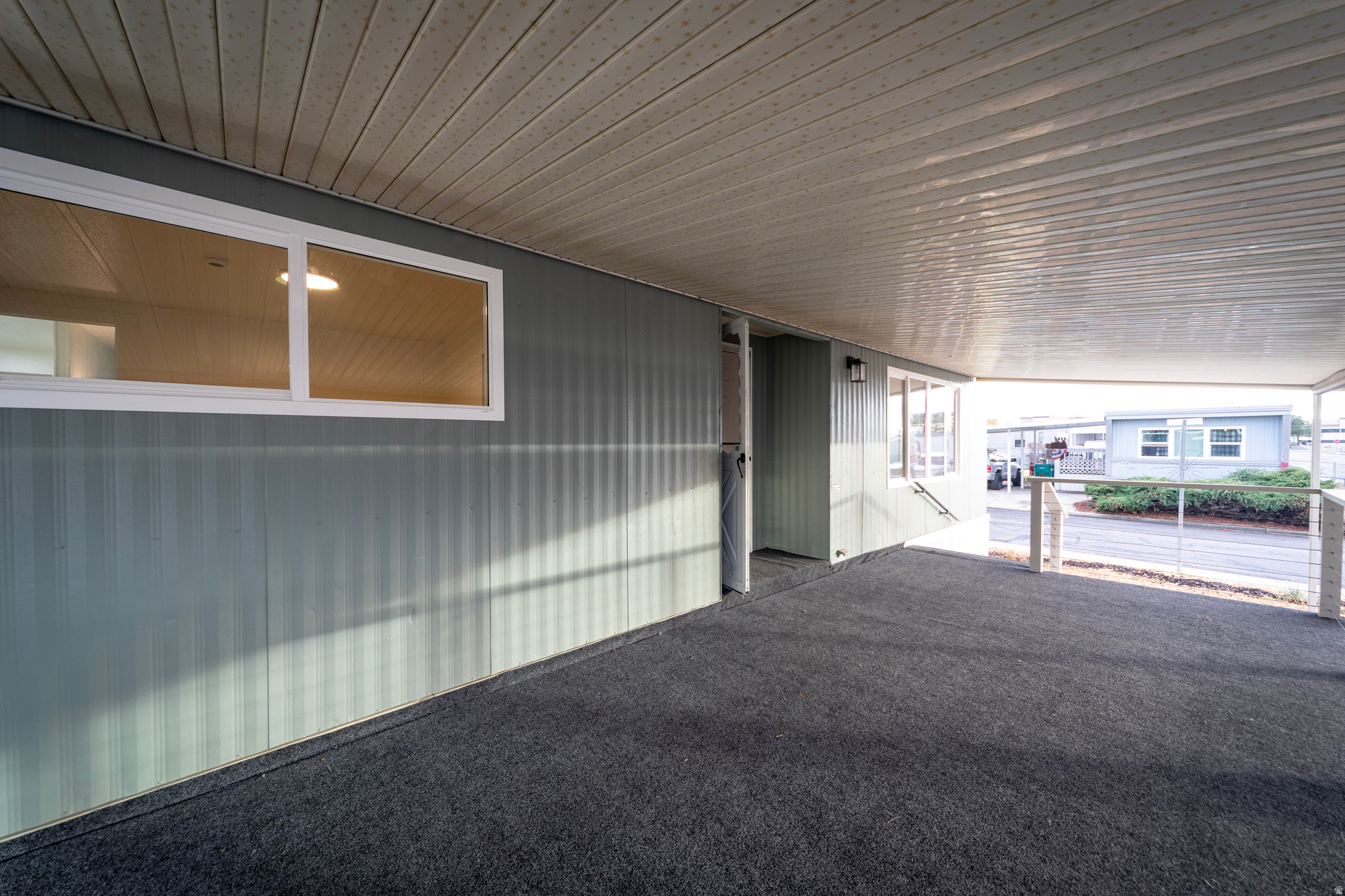 NORTH CREST - Residential