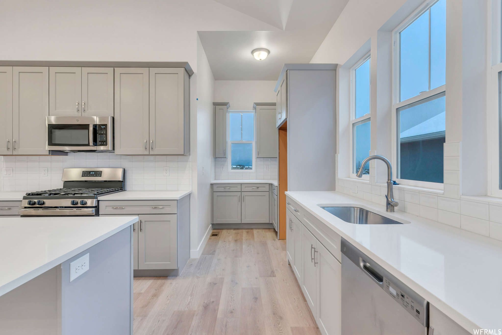 OQUIRRH WEST II - Residential