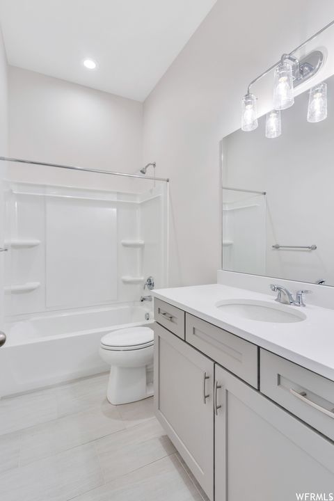 Tiny photo for 7628 S CLIPPER HILL RD W #303, West Jordan, UT 84081 (MLS # 2120416)