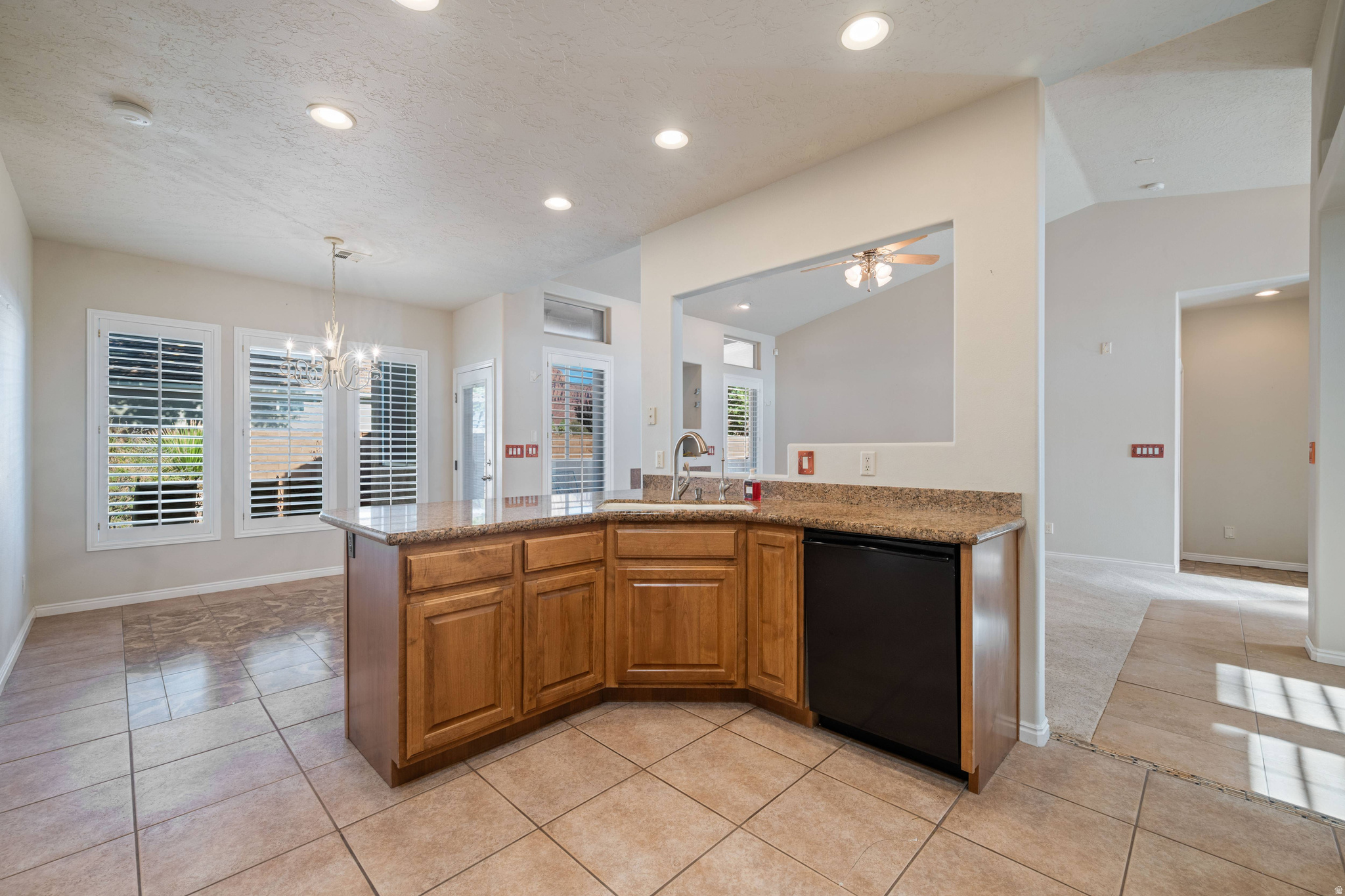 PADRE CANYON EST 5 - Residential