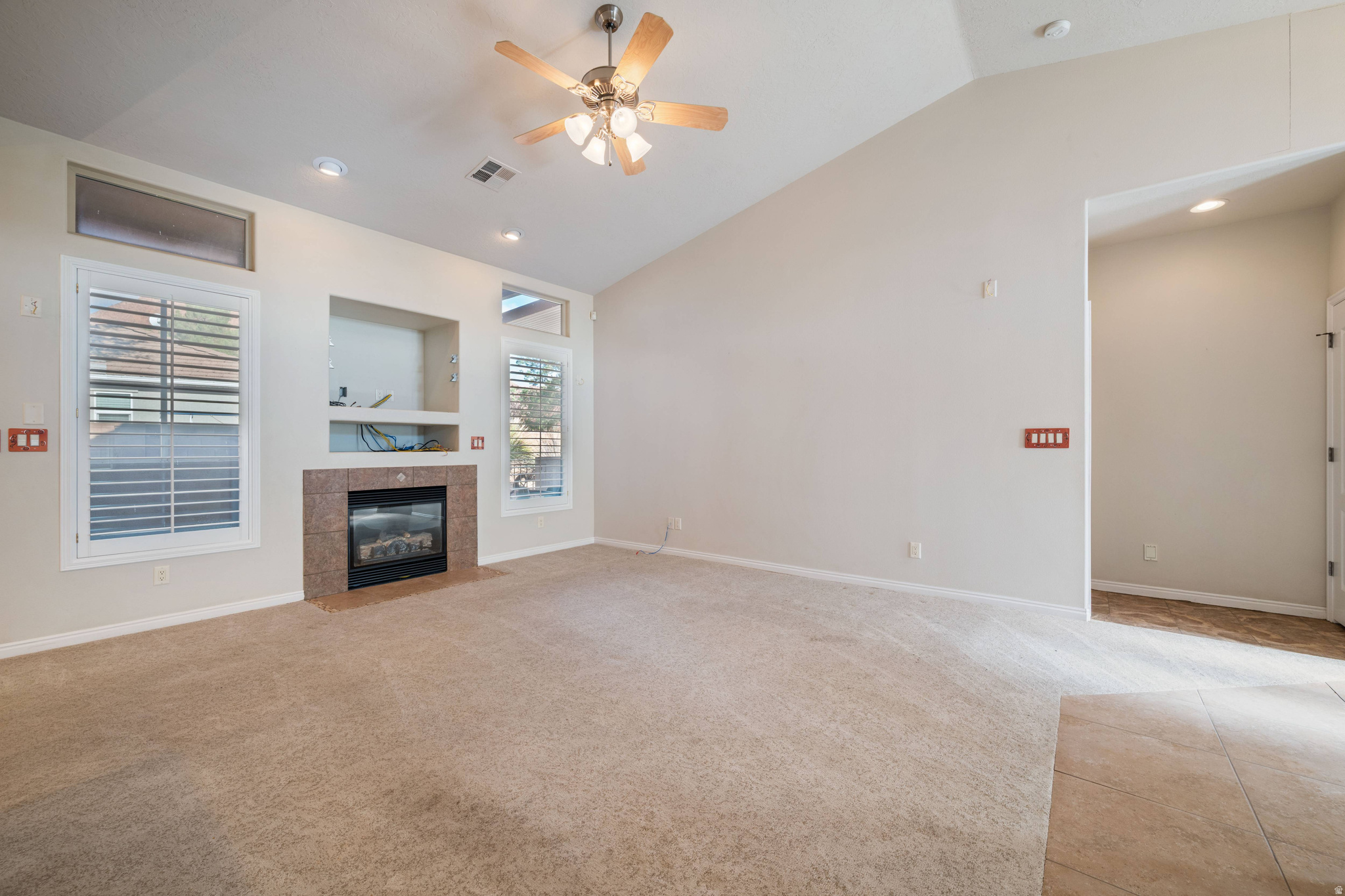 PADRE CANYON EST 5 - Residential