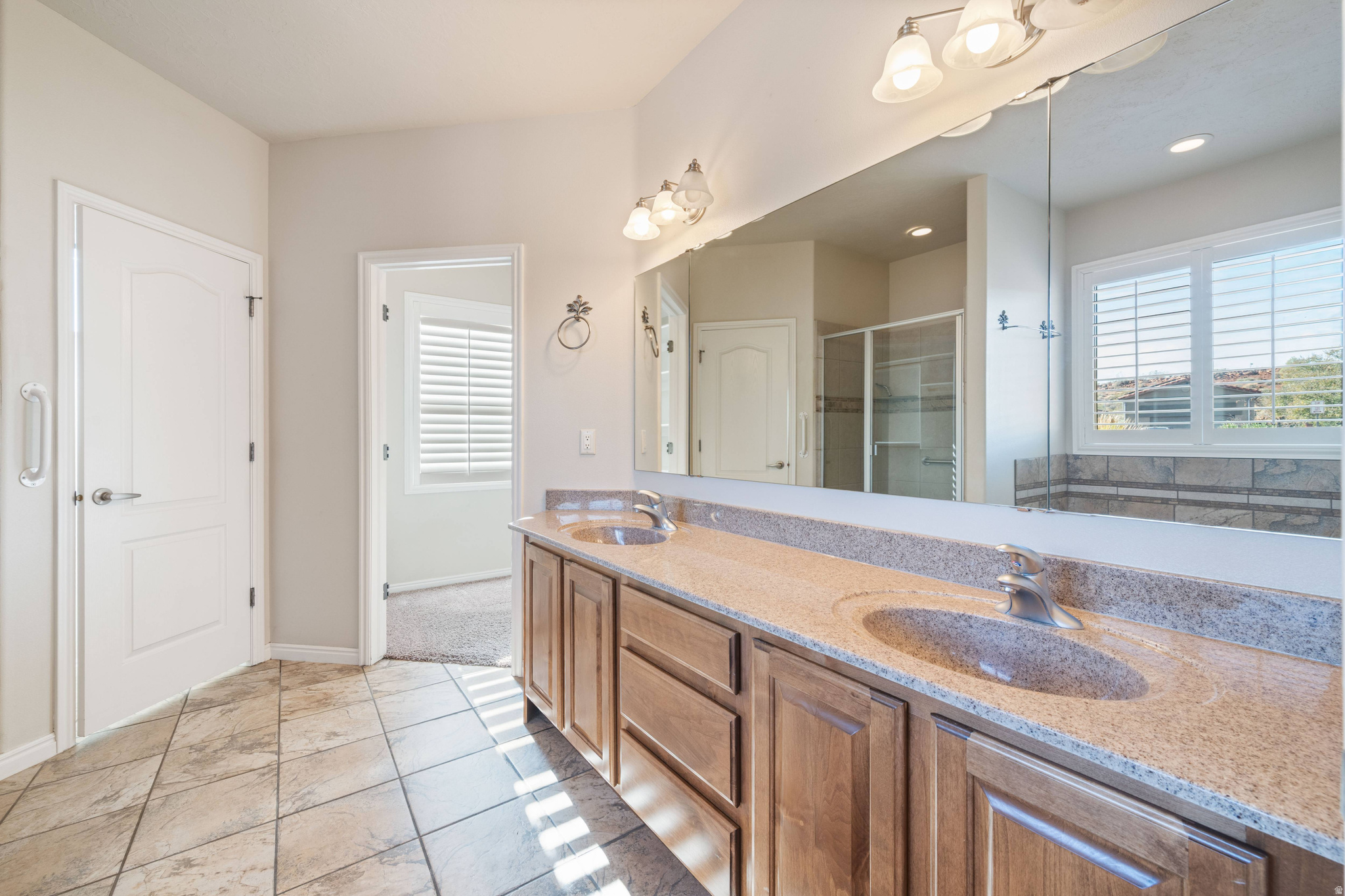 PADRE CANYON EST 5 - Residential