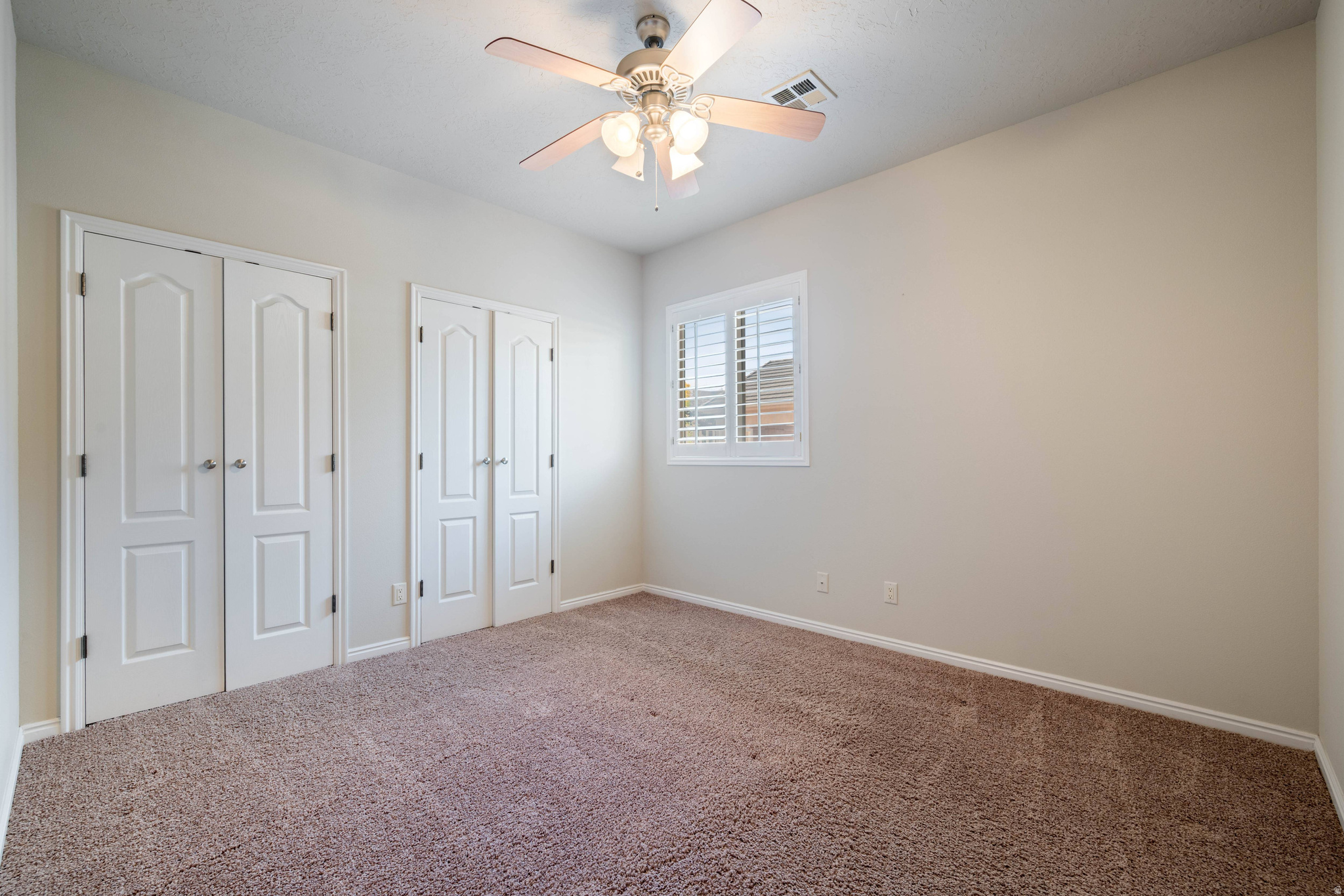 PADRE CANYON EST 5 - Residential