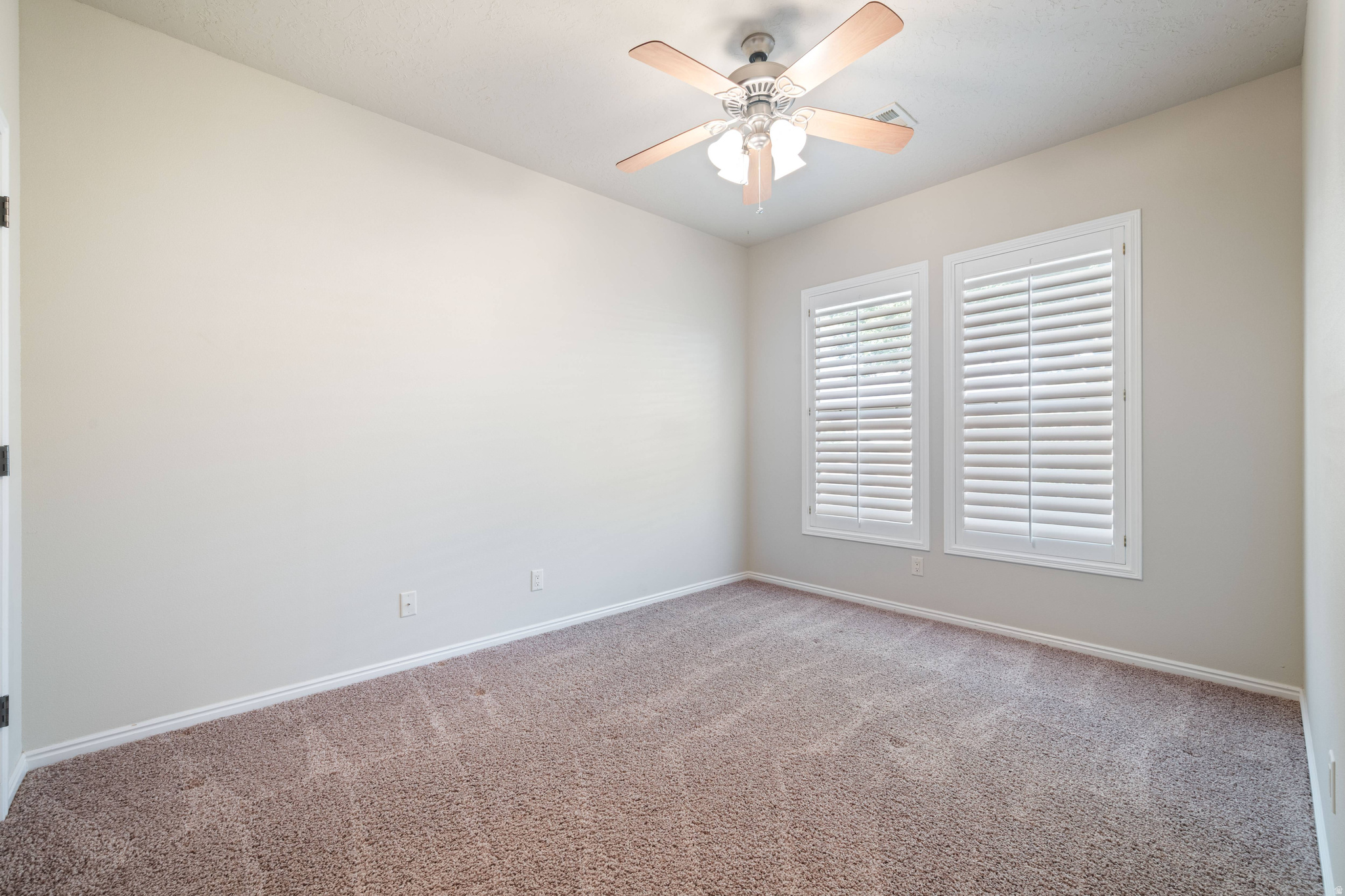 PADRE CANYON EST 5 - Residential