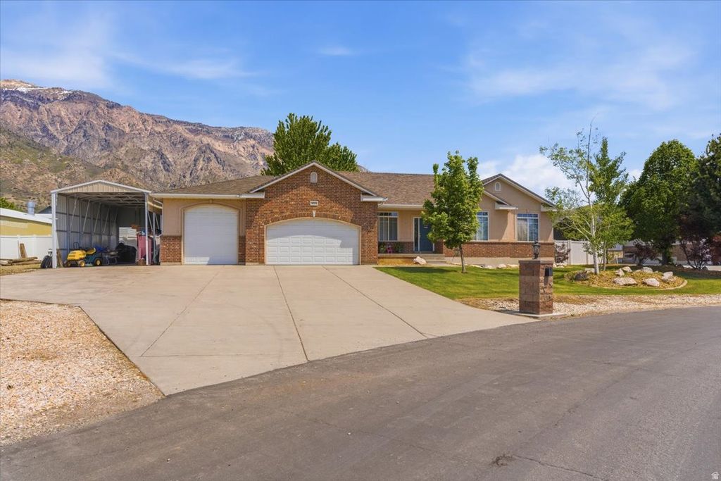 Photo of 8009 S 875 W, Willard, UT 84340 (MLS # 2156852)