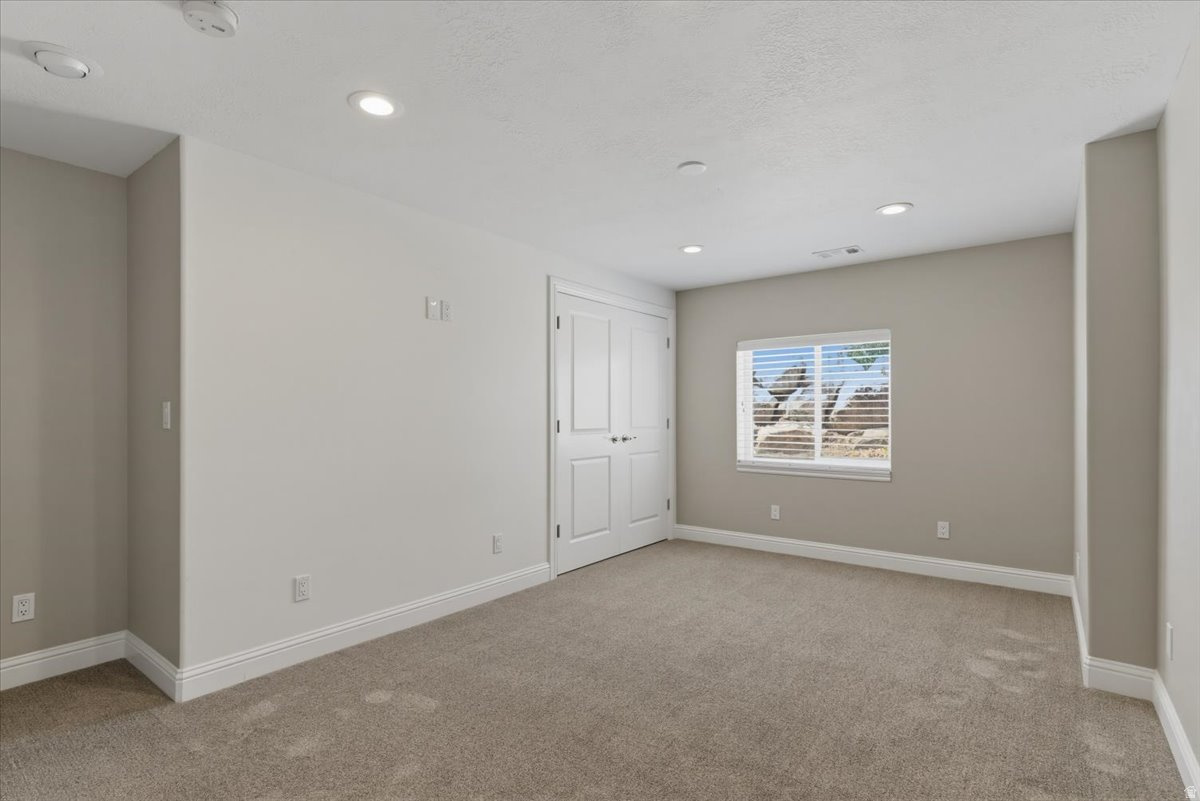 DEER RUN - Residential
