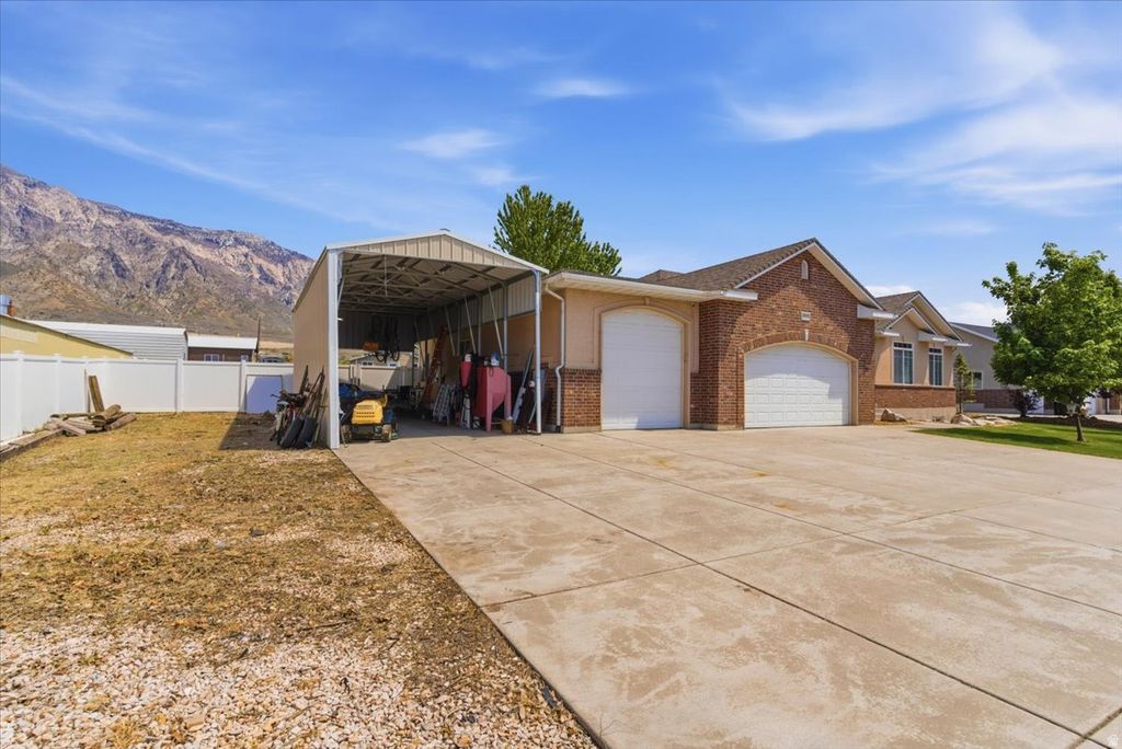 Photo of 8009 S 875 W, Willard, UT 84340 (MLS # 2156852)