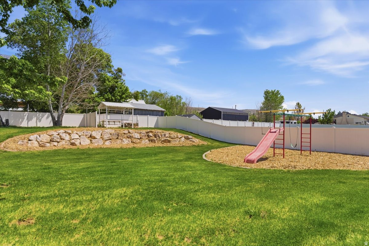 DEER RUN - Residential