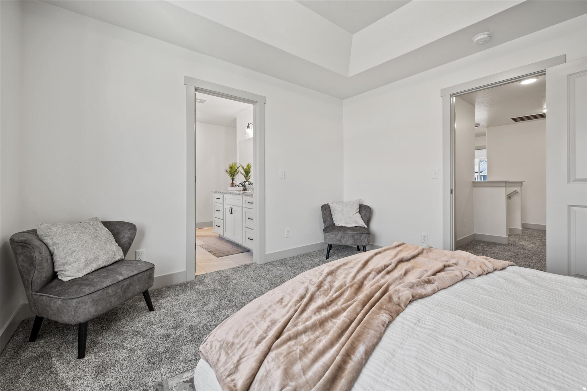 MOUNTAIN VALLEY - Residential