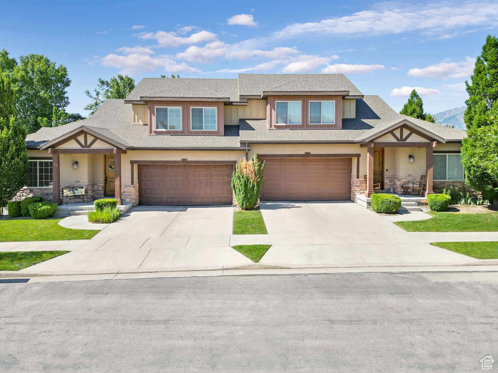 1429 E Chateau Ridge Way, Sandy, Utah image 2