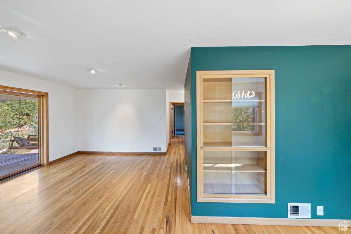 MT. OLYMPUS ACRES - Residential