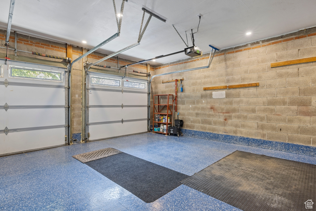 MT. OLYMPUS ACRES - Residential