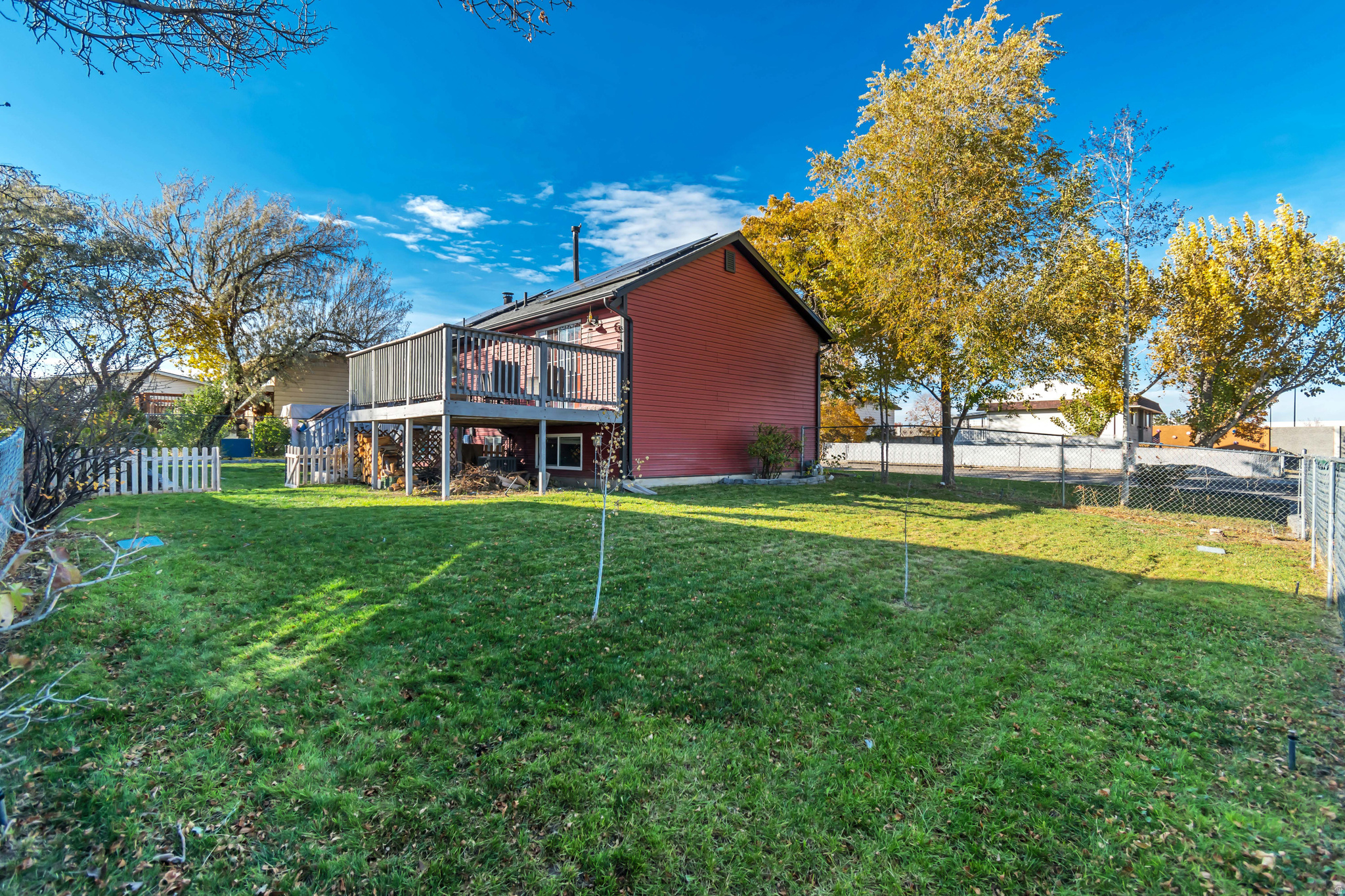 WESTERN HILLS - Residential