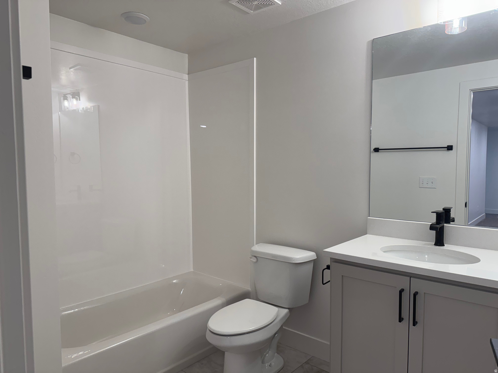 THE MEADOWS - Residential Lease