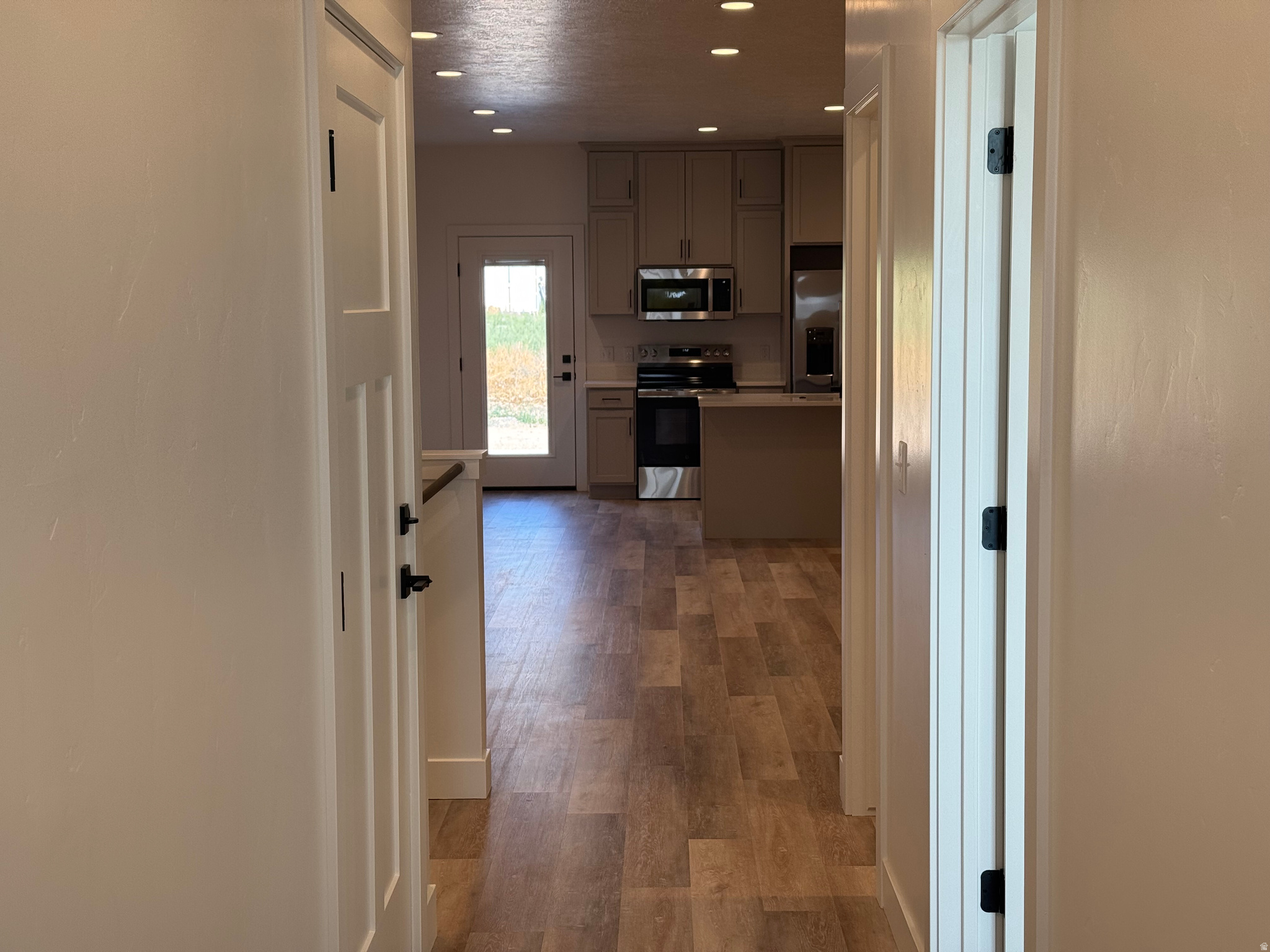 THE MEADOWS - Residential Lease